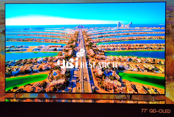 77-inch QD-OLED TV exhibited by Samsung Display at CES 2023.png