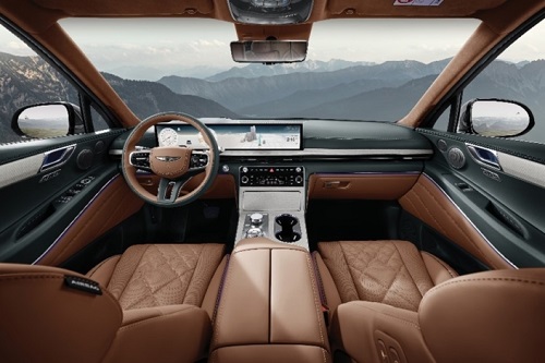 27-inch OLED mounted on Genesis GV80 (source, Hyundai Motor Company).jpg 27-inch OLED mounted on Genesis GV80 (source, Hyundai Motor Company).jpg